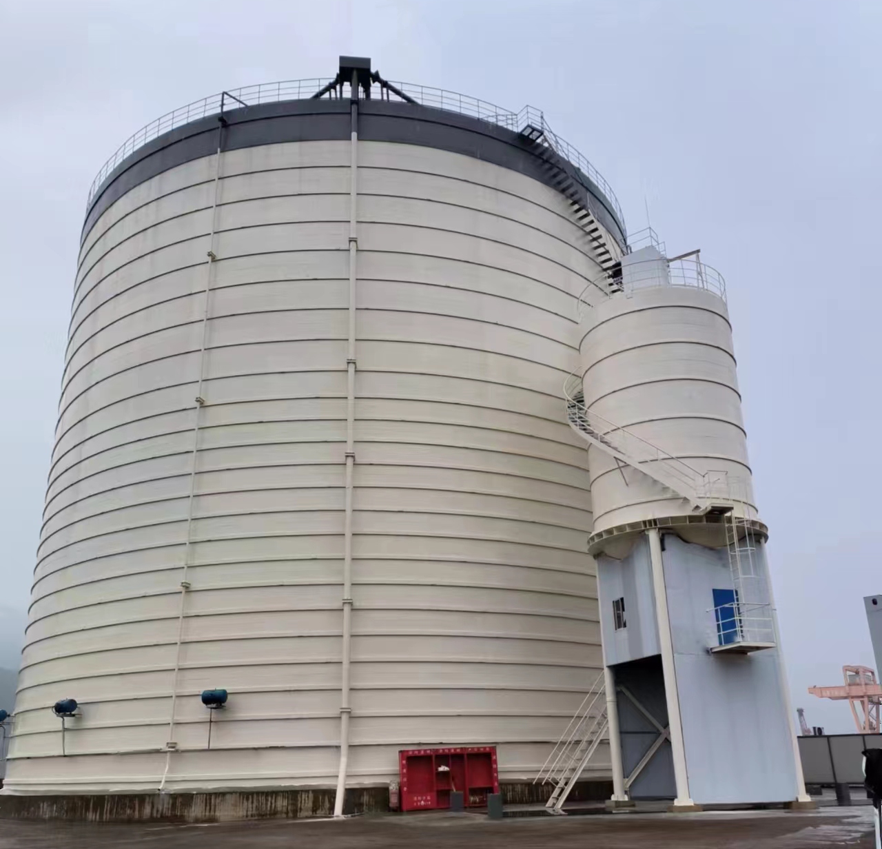 汶川10万吨水泥钢板库